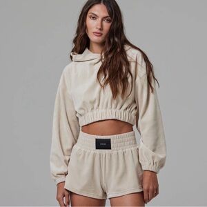 TALENTLESS Cream Hoodie size S